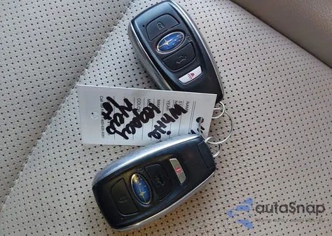 2017 Subaru Legacy 2.5I Limited z USA, uszkodzony, nr VIN 4S3BNAN69H3032548